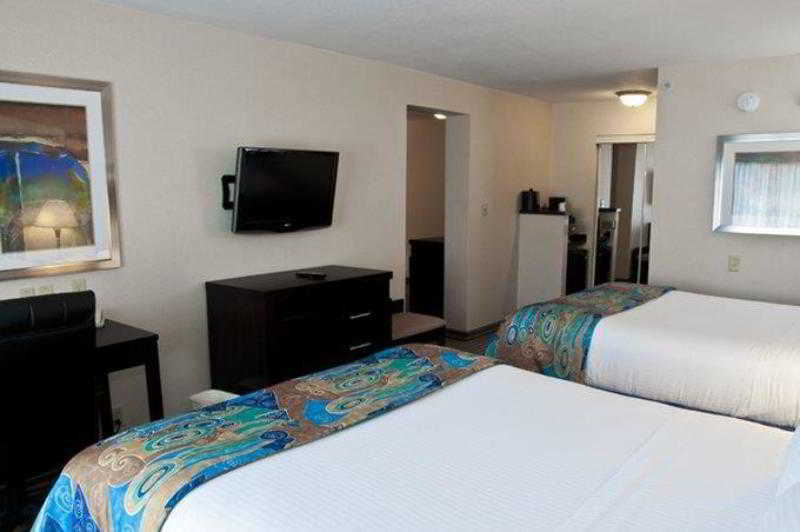 פורטייג' Rodeway Inn חדר תמונה