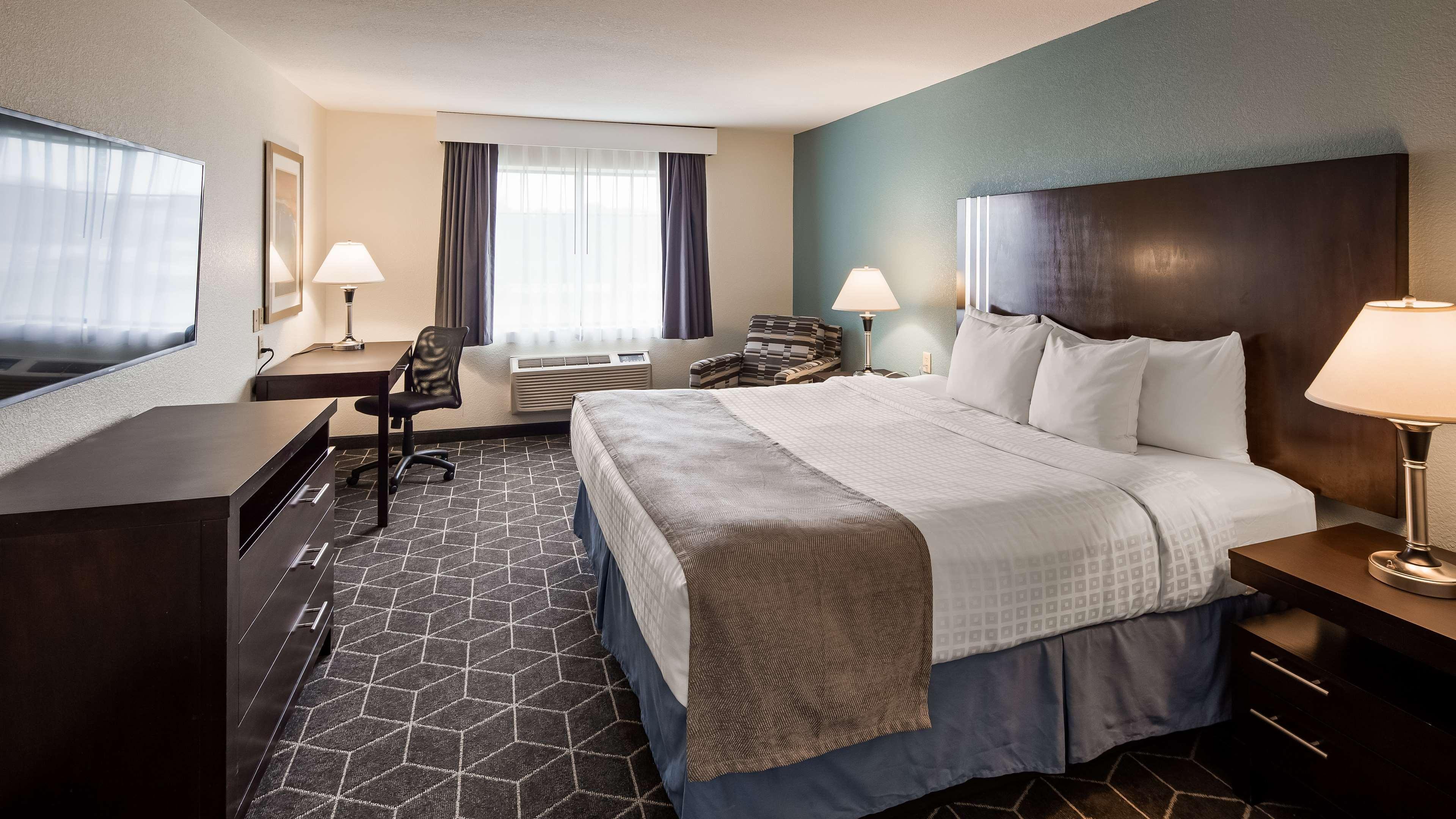 פורטייג' Rodeway Inn מראה חיצוני תמונה