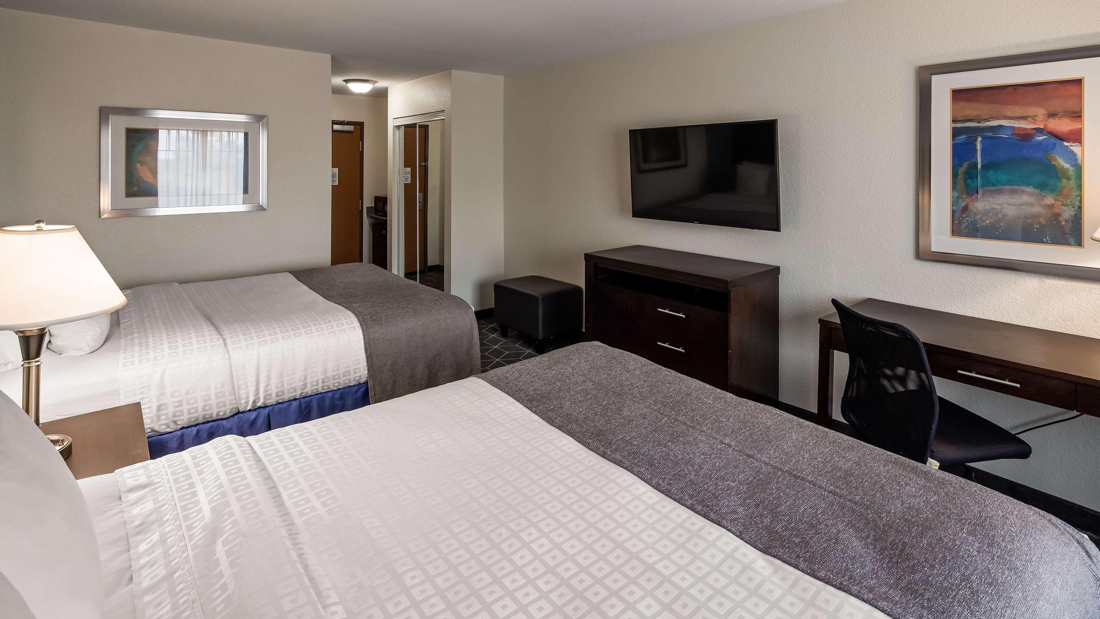 פורטייג' Rodeway Inn מראה חיצוני תמונה