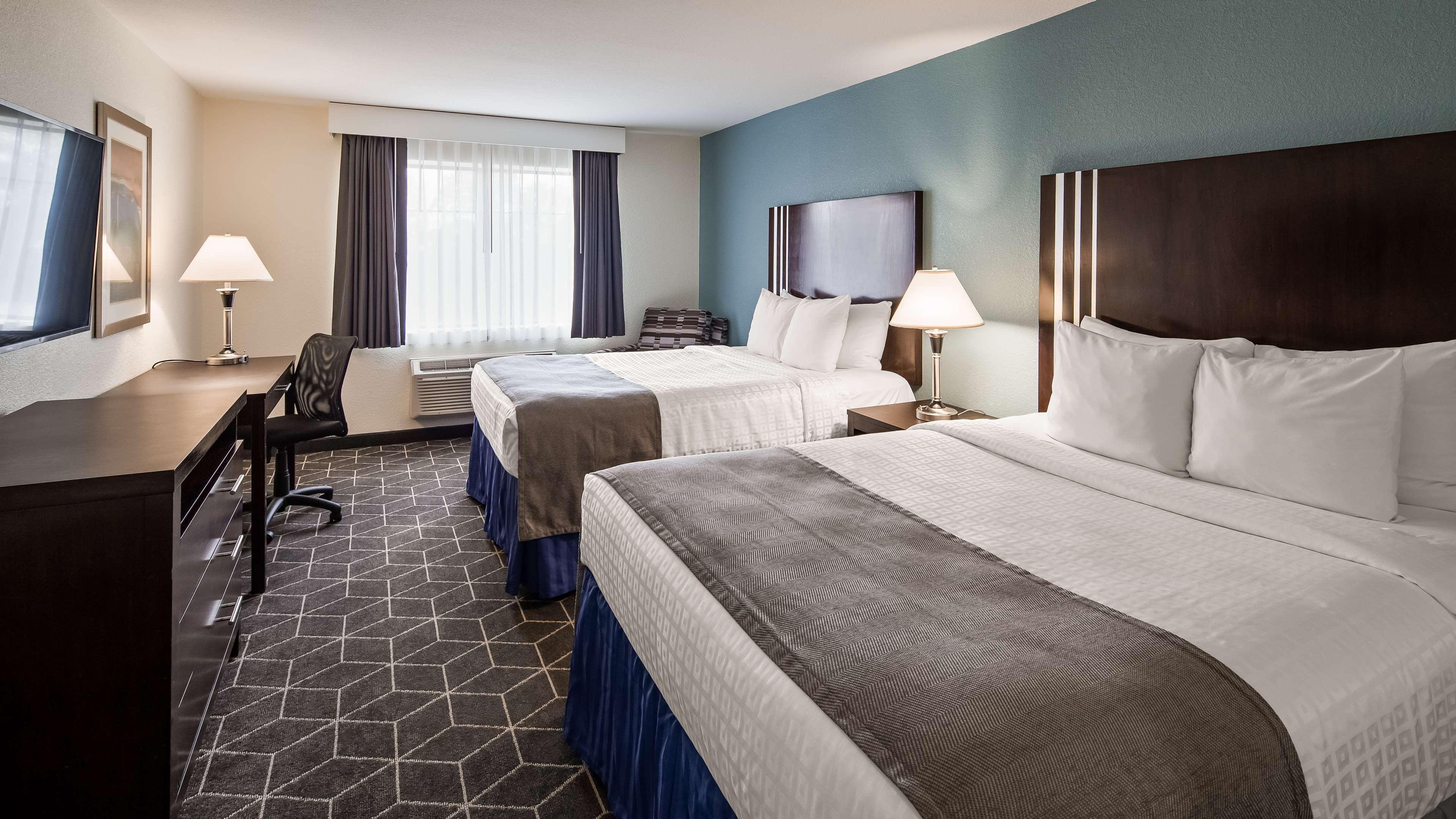 פורטייג' Rodeway Inn מראה חיצוני תמונה