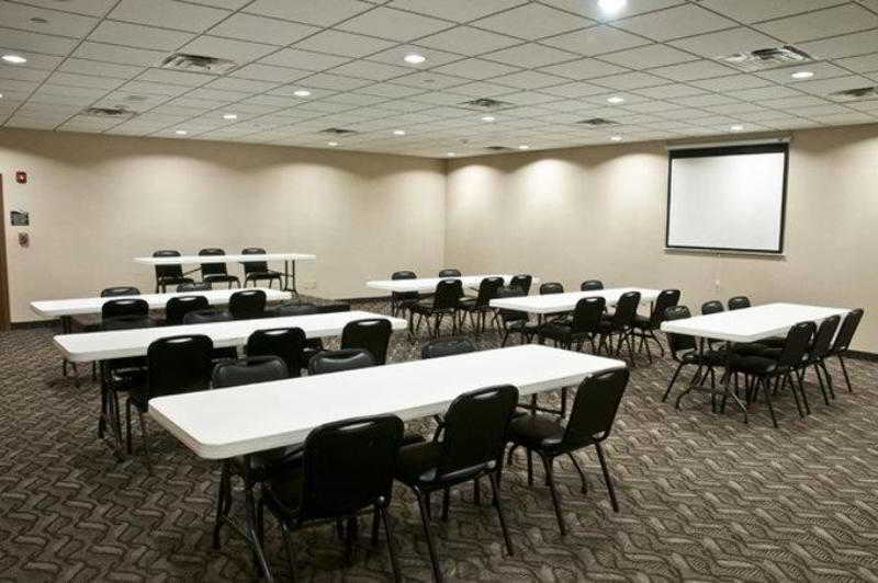 פורטייג' Rodeway Inn מתקנים תמונה